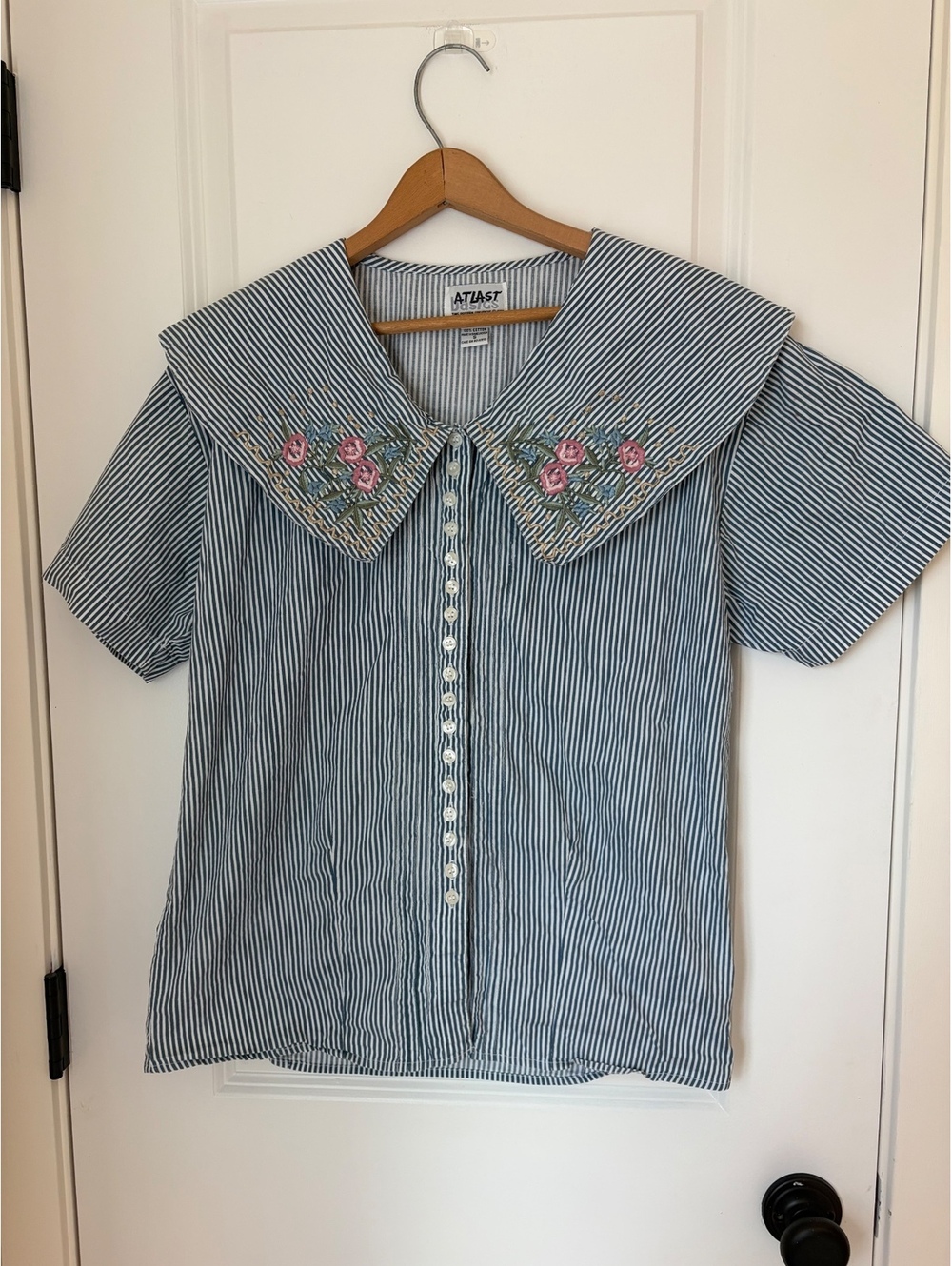 Pinstripe cotton embroidered vintage top
